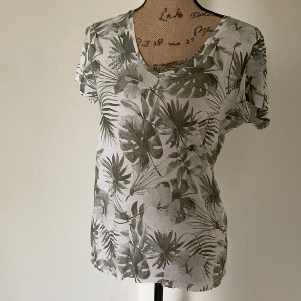 Tropical Short Sleeve Light Shirt